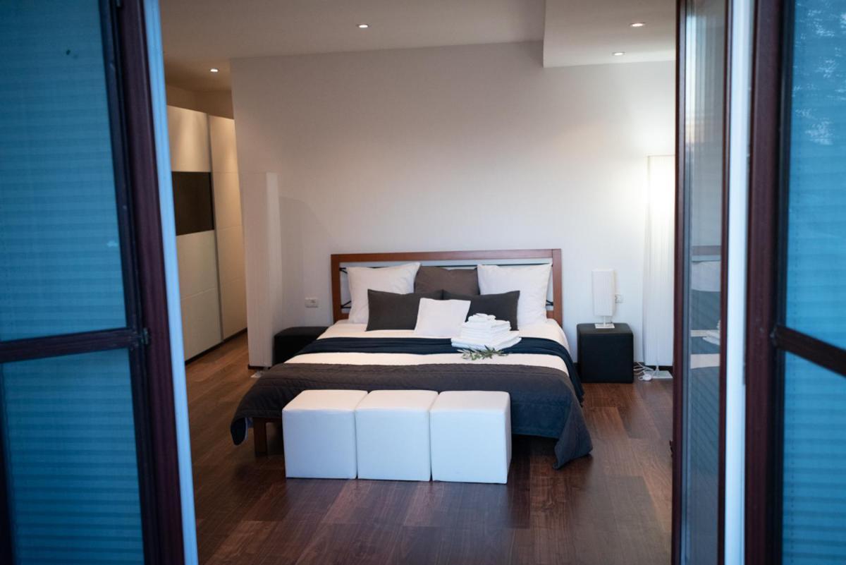 Castle House Rooms, Swimming Pool & Sauna & Tennis Court & Wine Cellar Сежана Екстериор снимка