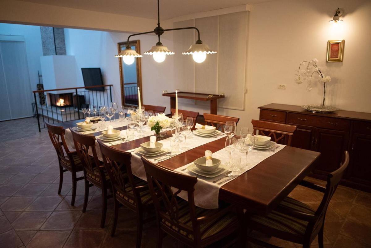 Castle House Rooms, Swimming Pool & Sauna & Tennis Court & Wine Cellar Сежана Екстериор снимка