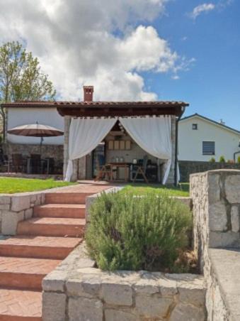 Castle House Rooms, Swimming Pool & Sauna & Tennis Court & Wine Cellar Сежана Екстериор снимка